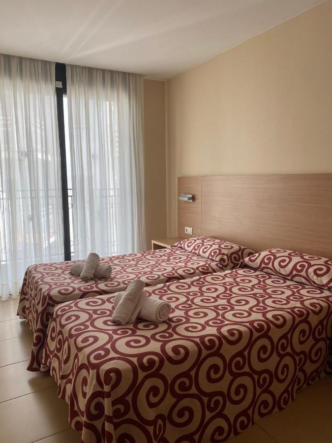 Apartaments Ar Trimar يوريت دي مار المظهر الخارجي الصورة
