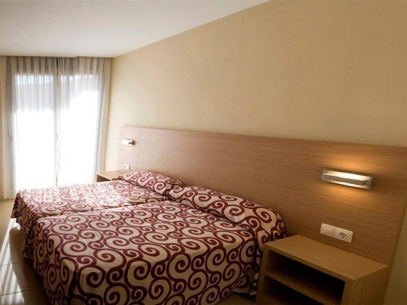 Apartaments Ar Trimar يوريت دي مار المظهر الخارجي الصورة