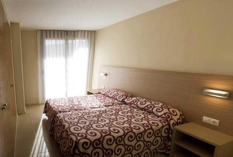 Apartaments Ar Trimar يوريت دي مار المظهر الخارجي الصورة
